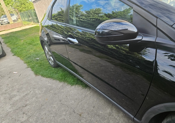 Honda Civic cena 21900 przebieg: 245000, rok produkcji 2006 z Skierniewice małe 154